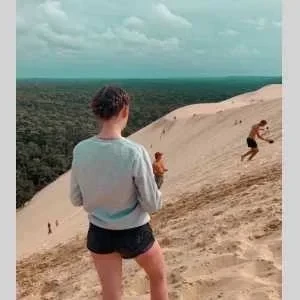 Louna, babysitter à Saint Thonan