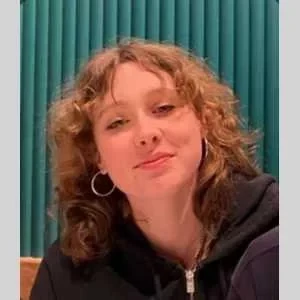 Juliette, babysitter à Bordeaux