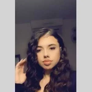 Alyssia , babysitter à Presles en Brie