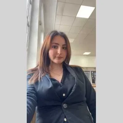 Eloise , babysitter à Vienne