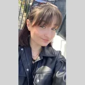 Sibylle , babysitter à Velaux