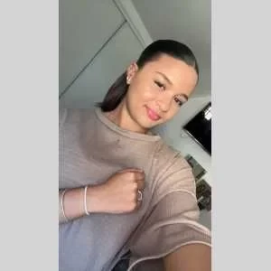 Jasmine, babysitter à Dammartin en Goele