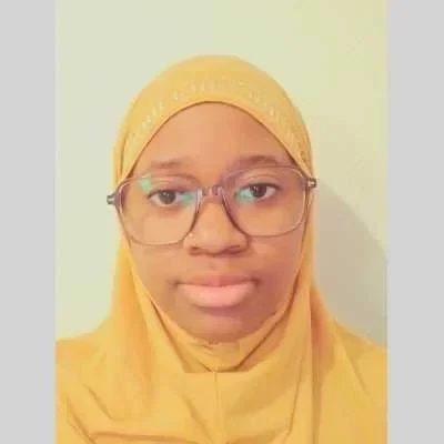 Soiyati, babysitter à Colmar