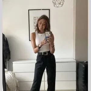 Adele, babysitter à Louviers