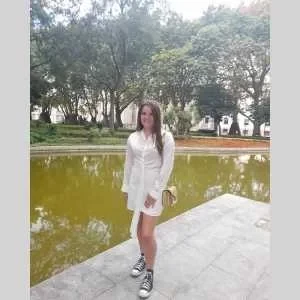 Léa, babysitter à Corenc