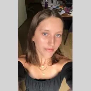 Cassiopée, babysitter à Sainte Luce sur Loire