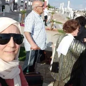 Asmae , babysitter à Mezieres sur Seine