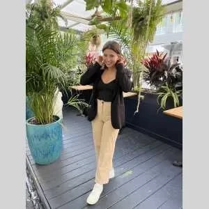 Célia, babysitter à Neuville sur Oise