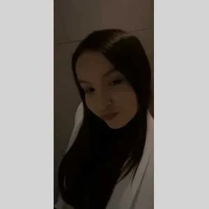 Lana, babysitter à L Union