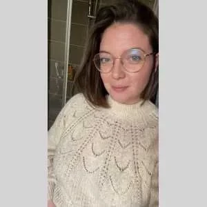 Marina , babysitter à Beaune