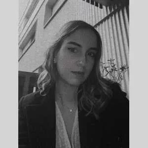 Candice, babysitter à Saint Brice