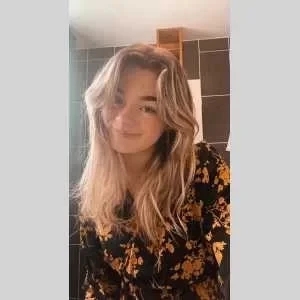 Ambre, babysitter à Plouenan