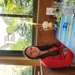 Jade, babysitter à Goudelin