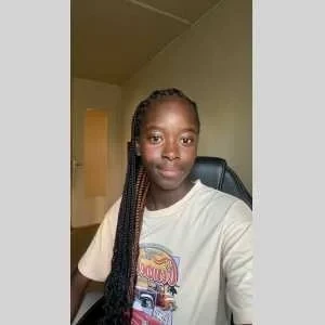 Glorya, babysitter à Bondy