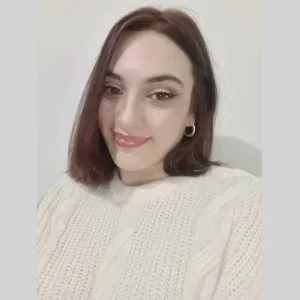 Laura, babysitter à Aubervilliers