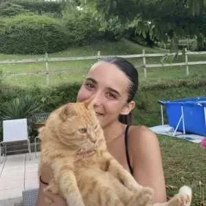 Valentine, babysitter à Rumilly