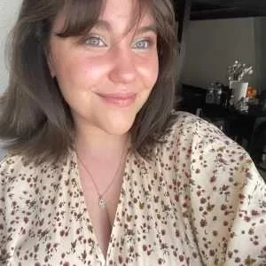 Célia, babysitter à Roubaix