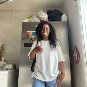 Lindsay, babysitter à Valenton