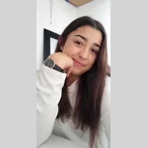 Maëlie, babysitter à Vauvert