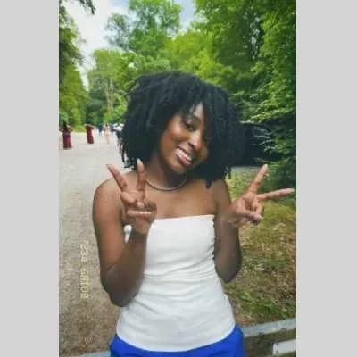 Loann, babysitter à Roissy en Brie