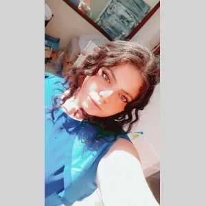 Carla, babysitter à Ota