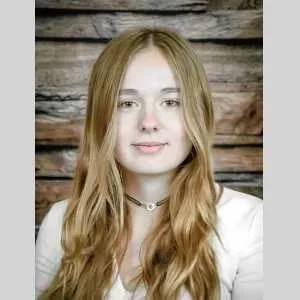 Laura, babysitter à Oree d Anjou