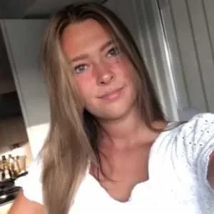 Mathilde, babysitter à Parmain