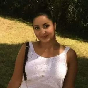 Amel, babysitter à Opio