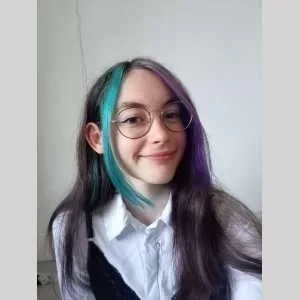 Jade, babysitter à Saint Priest