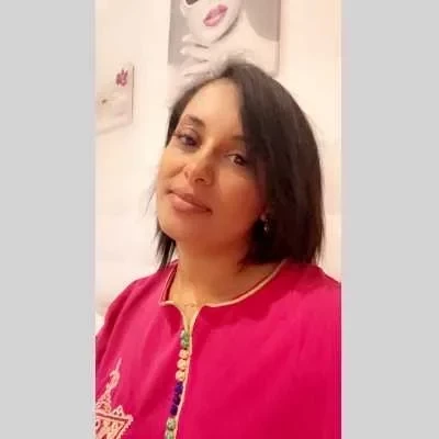 Hasnia , babysitter à Dammarie les Lys