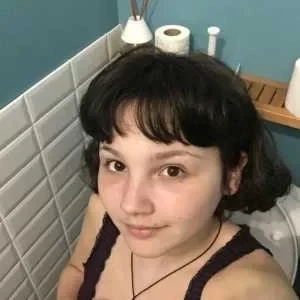 Marilou, babysitter à Dinge