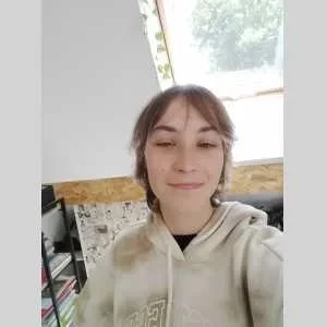 Siana, babysitter à Lorient