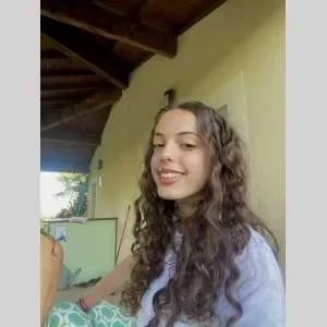 Jade, babysitter à Saint Hilaire