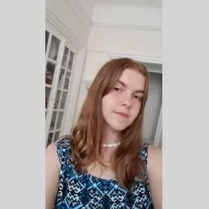 Olivia, babysitter à Versailles