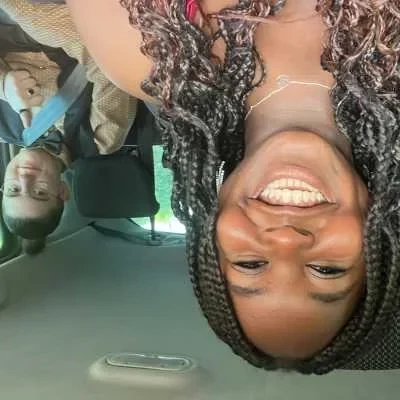 Anaïs , babysitter à Royan