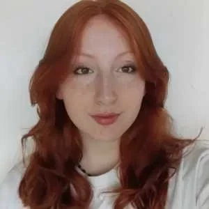 Olivia, babysitter à Espelette