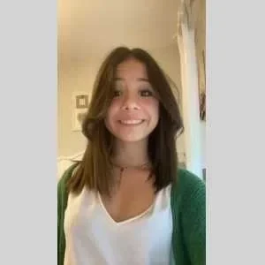 Elsa, babysitter à Bougue