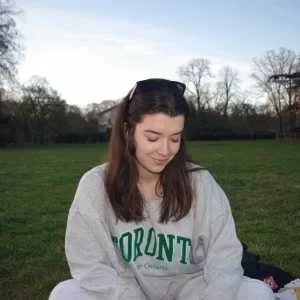 Laurane, babysitter à Albi