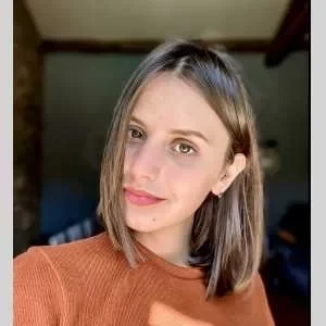 Emmie, babysitter à Manduel