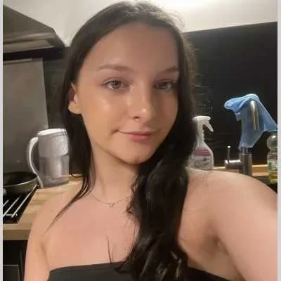 Emma, babysitter à Saint Aunes