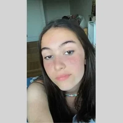 Fantine, babysitter à Grenoble