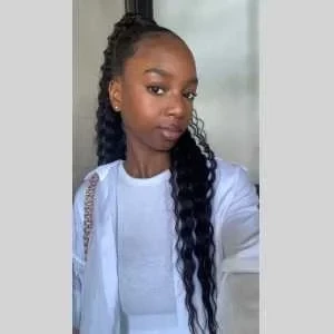 Julie, babysitter à Argenteuil