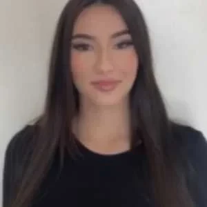 Manon, babysitter à Tours