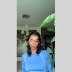 Naia, babysitter à Lorient