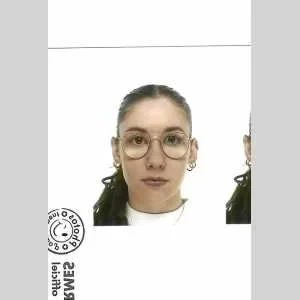 Tess, babysitter à Suaux