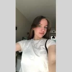 Cassandre, babysitter à Saran