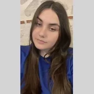 Lea, babysitter à Villeneuve sur Lot