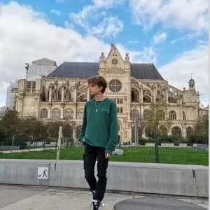 Grégoire, babysitter à Chambourcy