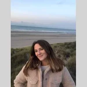 Eugénie, babysitter à Hoymille