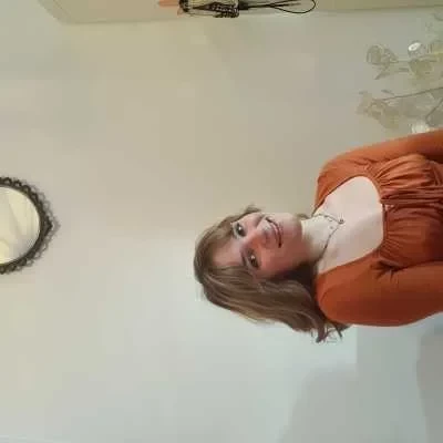 Célia, babysitter à Gareoult